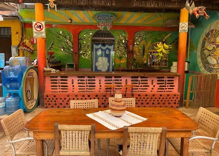 Casa Malinalli * Zihuatanejo